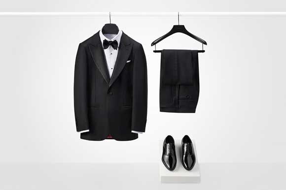 Tuxedo hire - tuxedos, black tie suits and evening suits in a range of styles.